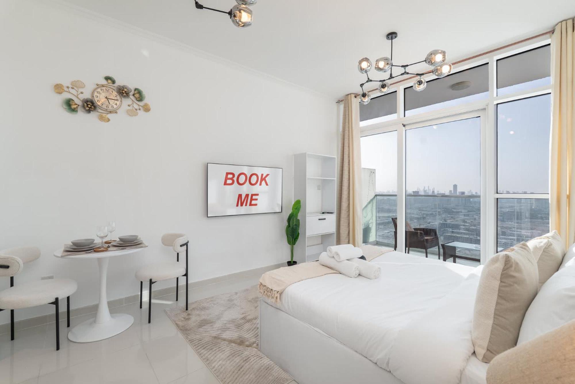 Beautifully Furnished With Skyline Views Apartment Dubai